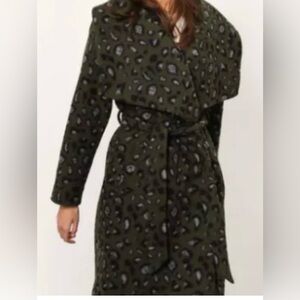 Hutch Juni Shawl Collar Wrap Coat in a green leopard print sz L Anthropolgie